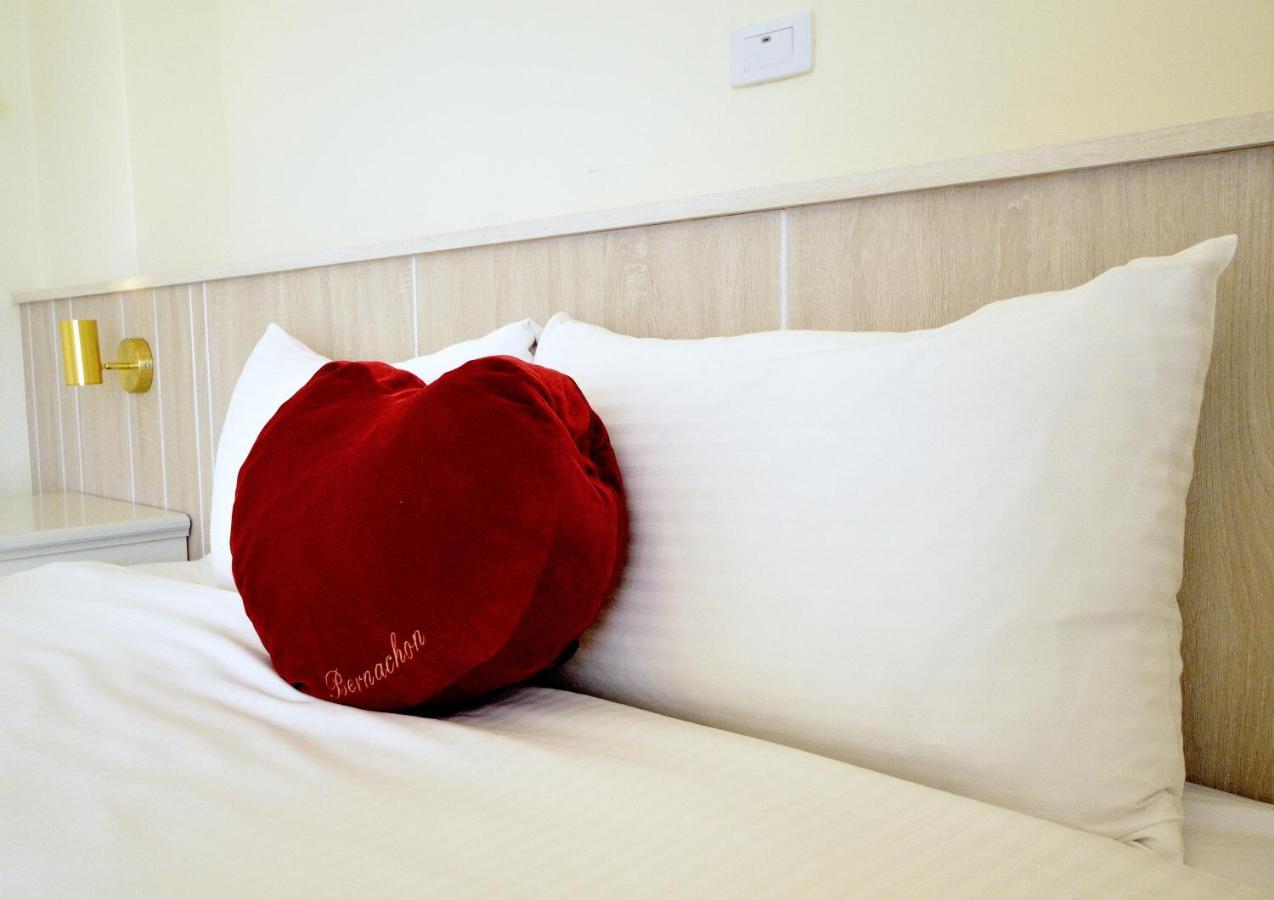 Moon Villa B&B Taitung Ngoại thất bức ảnh