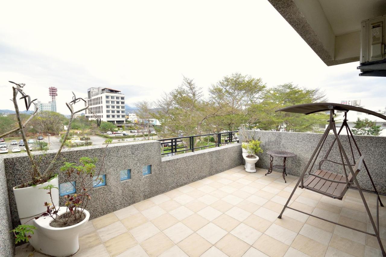 Moon Villa B&B Taitung Ngoại thất bức ảnh