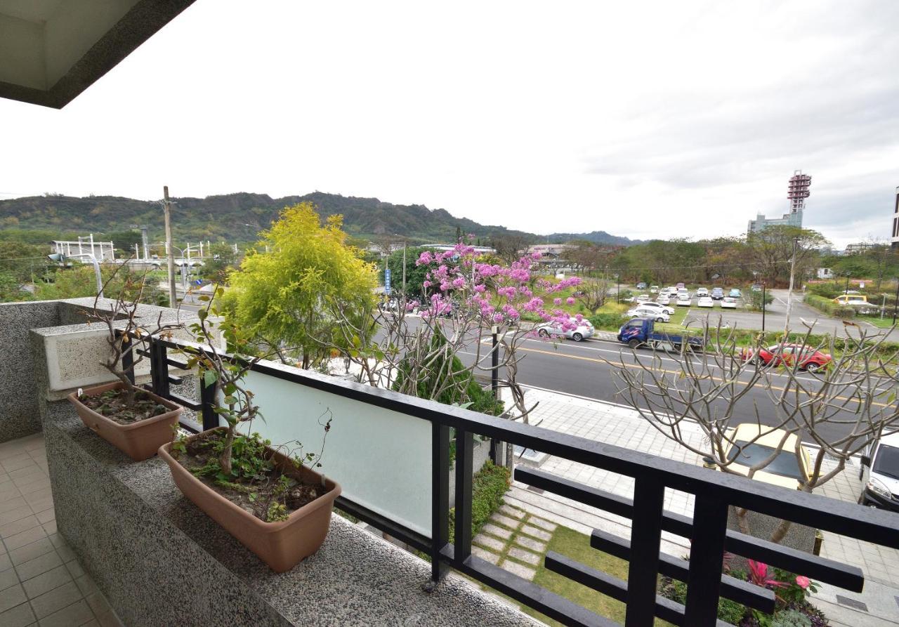 Moon Villa B&B Taitung Ngoại thất bức ảnh